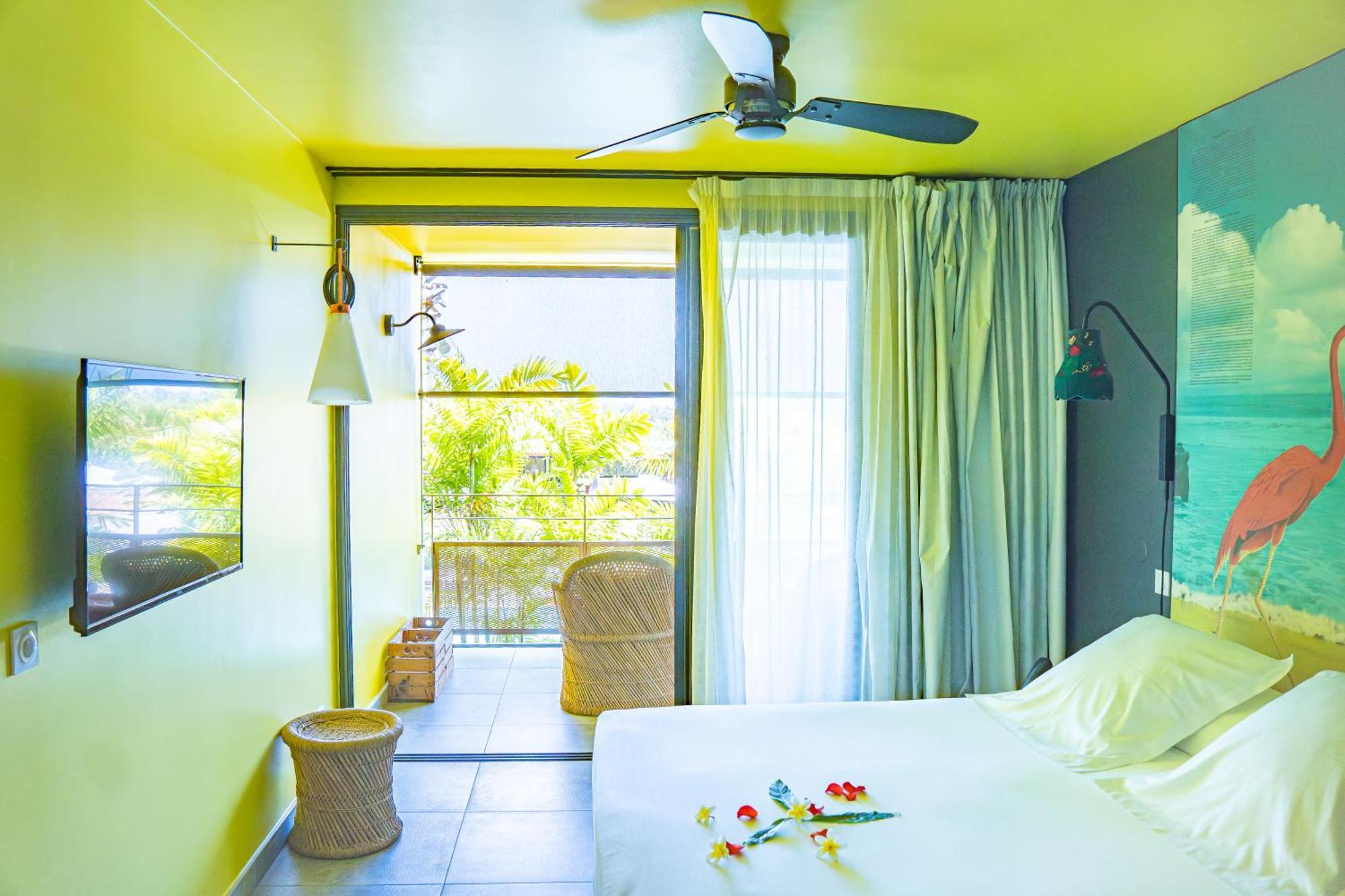 Dina Morgabine Saint Gilles Hotel Buitenkant foto